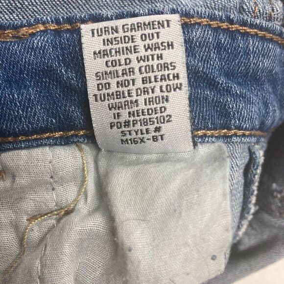 ALMOST FAMOUS Women’s ( Juniors) Blue Overalls Size 9 Inseam 26” Distressed - Picture 4 of 10